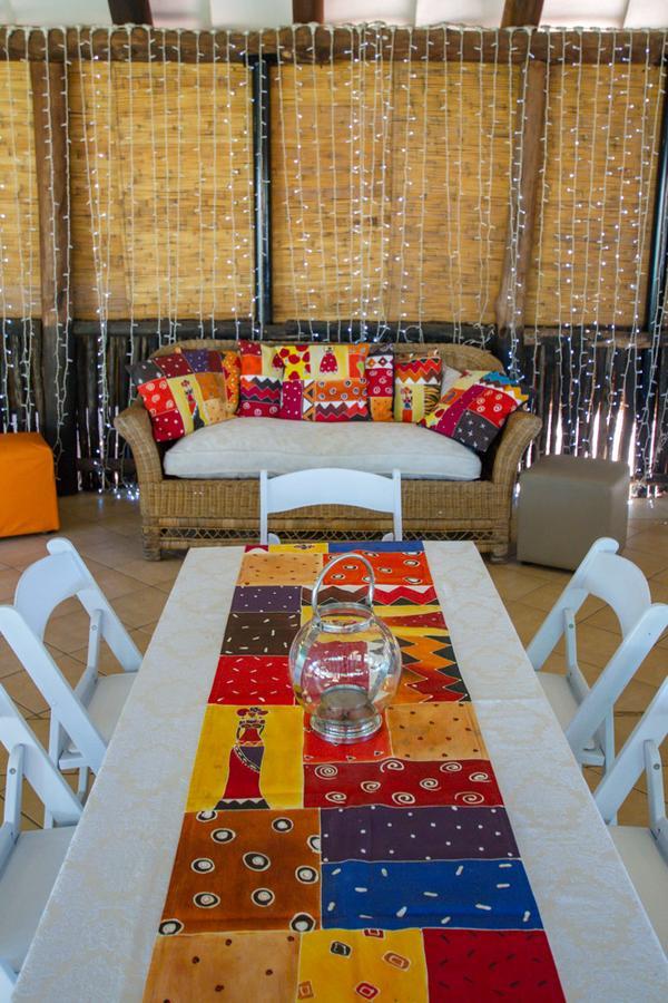 Flatdog Lodge Victoria Falls Extérieur photo